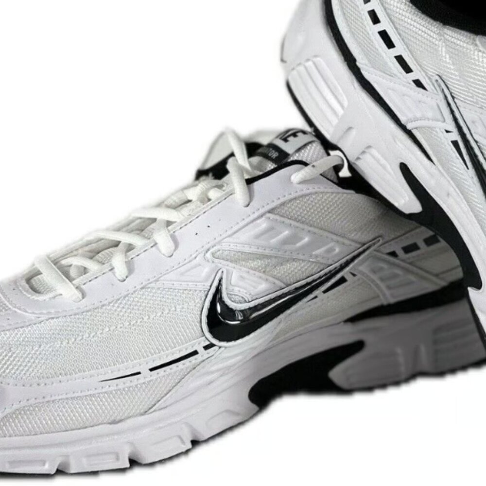 Nike Initiator White and Black Style 394055-100 Men's Sneakers US Size 12.5